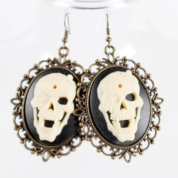Skull Steampunk Gothic Victorian Cameo Earrings – XLRG, Bronze Tone Metal - Picture 2 of 5